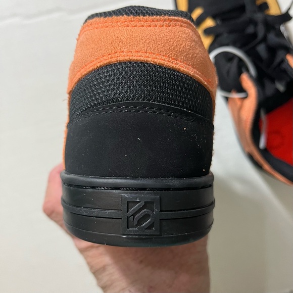 adidas Five Ten Freerider Sz 8 Mountain Bike Shoes Men's HP9941 Black Orange - Picture 5 of 6